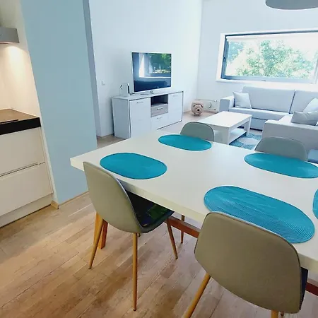 Vallikaeaeru بارنو