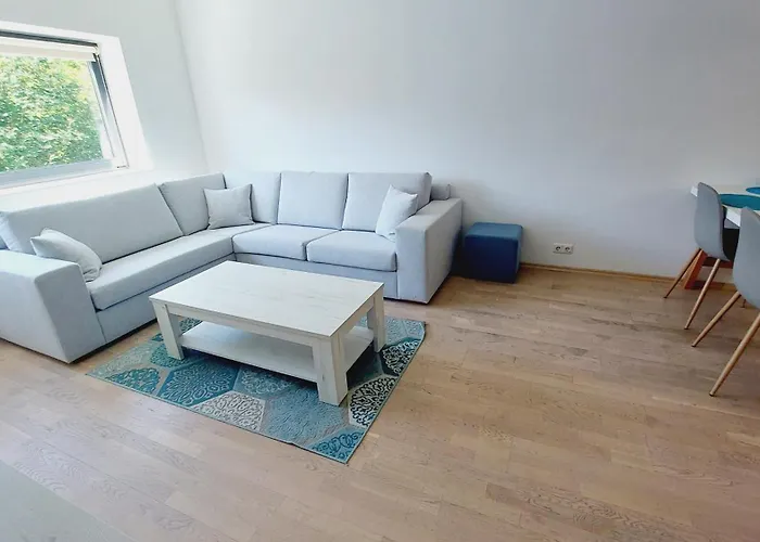 Lägenhet Vallikaeaeru